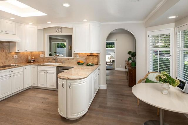 65 Bay Tree Lane, Los Altos, CA 94022