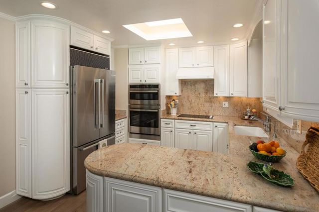 65 Bay Tree Lane, Los Altos, CA 94022