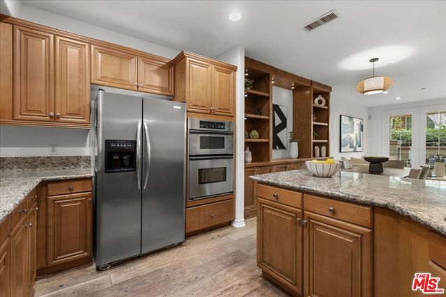 5935 Playa Vista Drive 113, Los Angeles, CA 90094