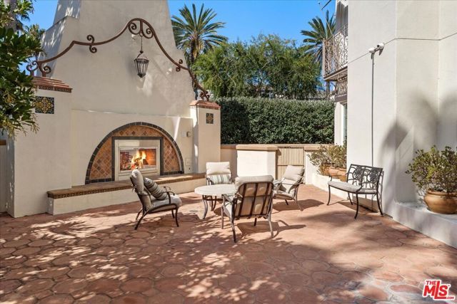 5935 Playa Vista Drive 113, Los Angeles, CA 90094