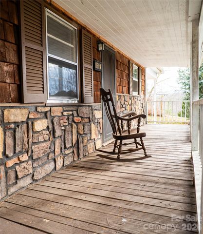 813 Severt Circle, Lenoir, NC 28645