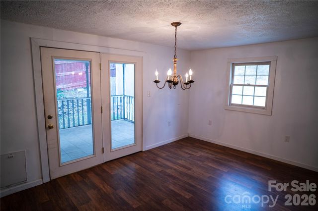 813 Severt Circle, Lenoir, NC 28645