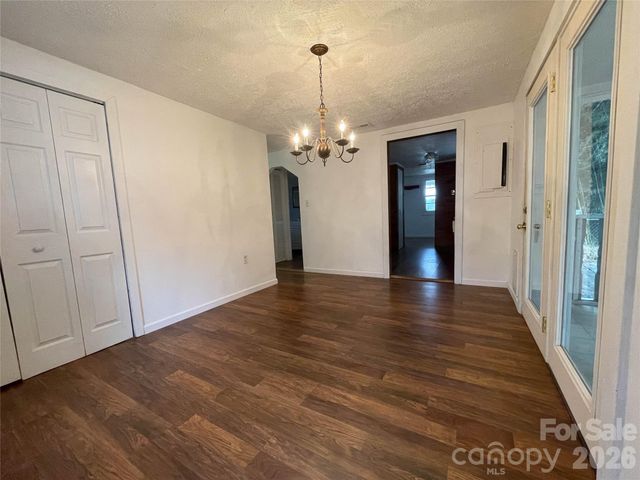 813 Severt Circle, Lenoir, NC 28645