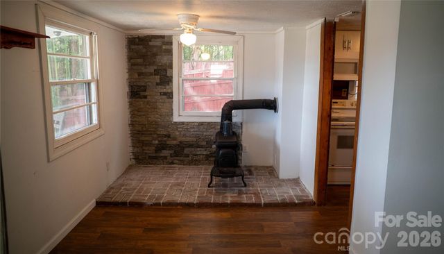 813 Severt Circle, Lenoir, NC 28645