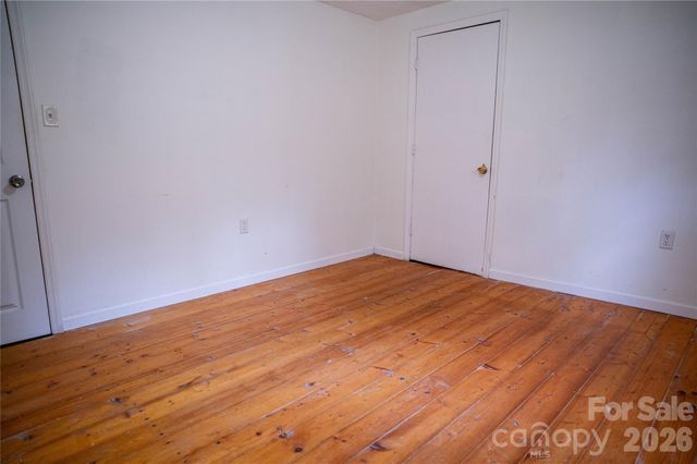 813 Severt Circle, Lenoir, NC 28645