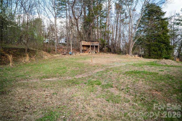 813 Severt Circle, Lenoir, NC 28645