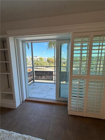 2350 W 1st ST 303, Fort Myers, FL 33901