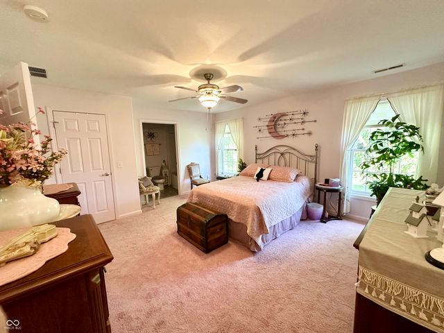 1003 Hilltop Commons Boulevard, Whiteland, IN 46184