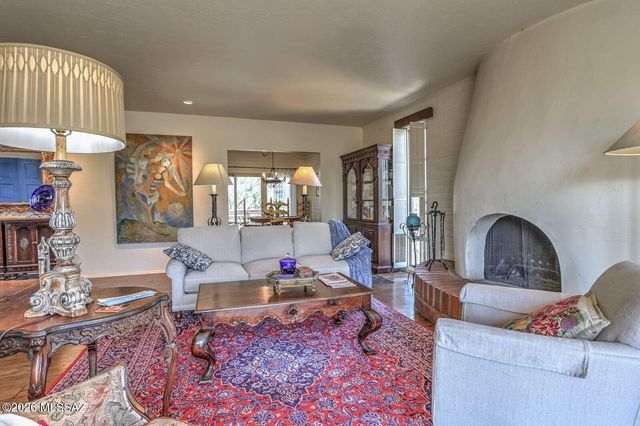 5515 N Via Entrada, Tucson, AZ 85718