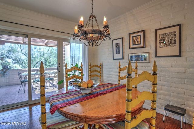 5515 N Via Entrada, Tucson, AZ 85718