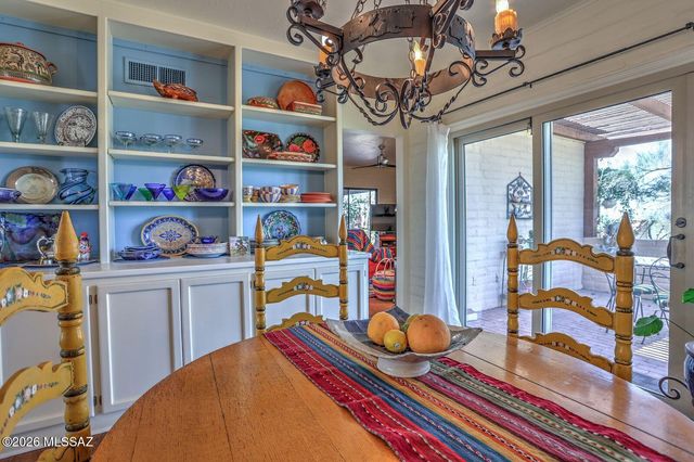 5515 N Via Entrada, Tucson, AZ 85718
