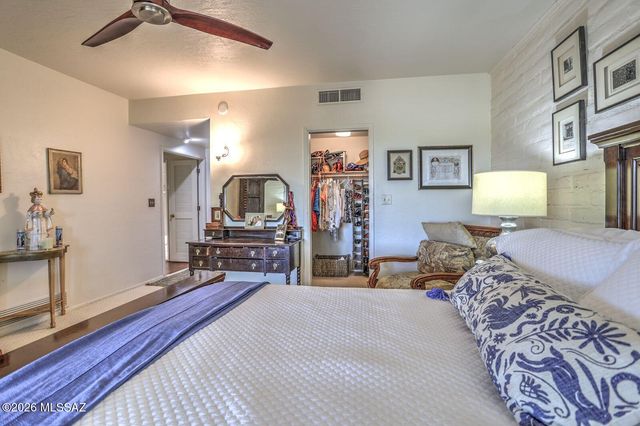 5515 N Via Entrada, Tucson, AZ 85718