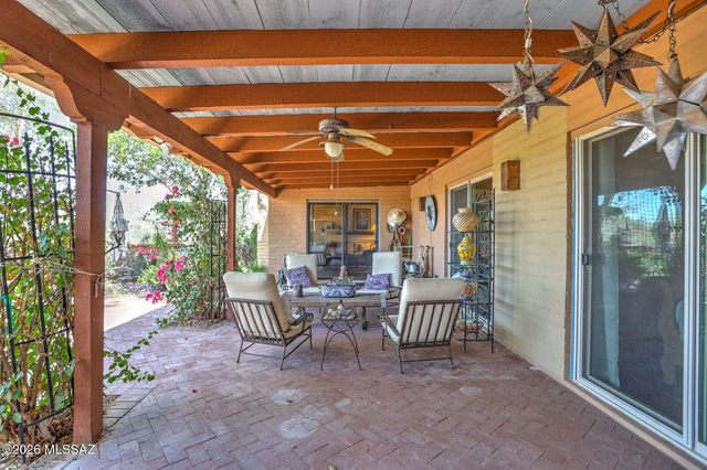 5515 N Via Entrada, Tucson, AZ 85718