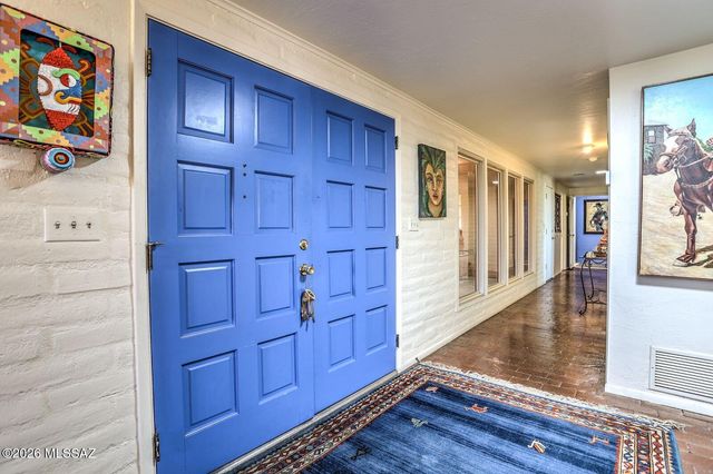 5515 N Via Entrada, Tucson, AZ 85718