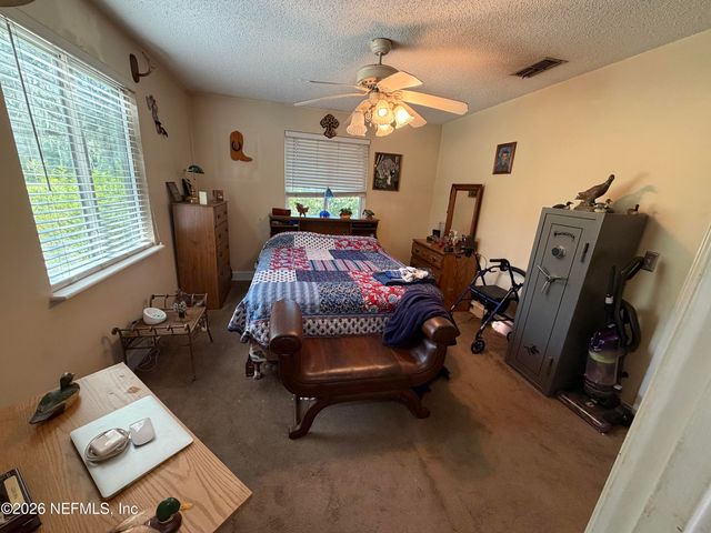 4256 HALL BOREE Road, Middleburg, FL 32068