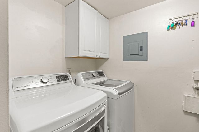 236 PINE HOV Circle D-2, Greenacres, FL 33463
