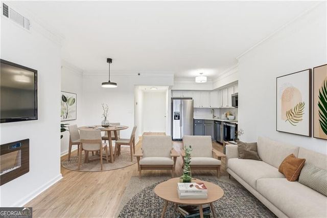 275 13th Street 209, Atlanta, GA 30309