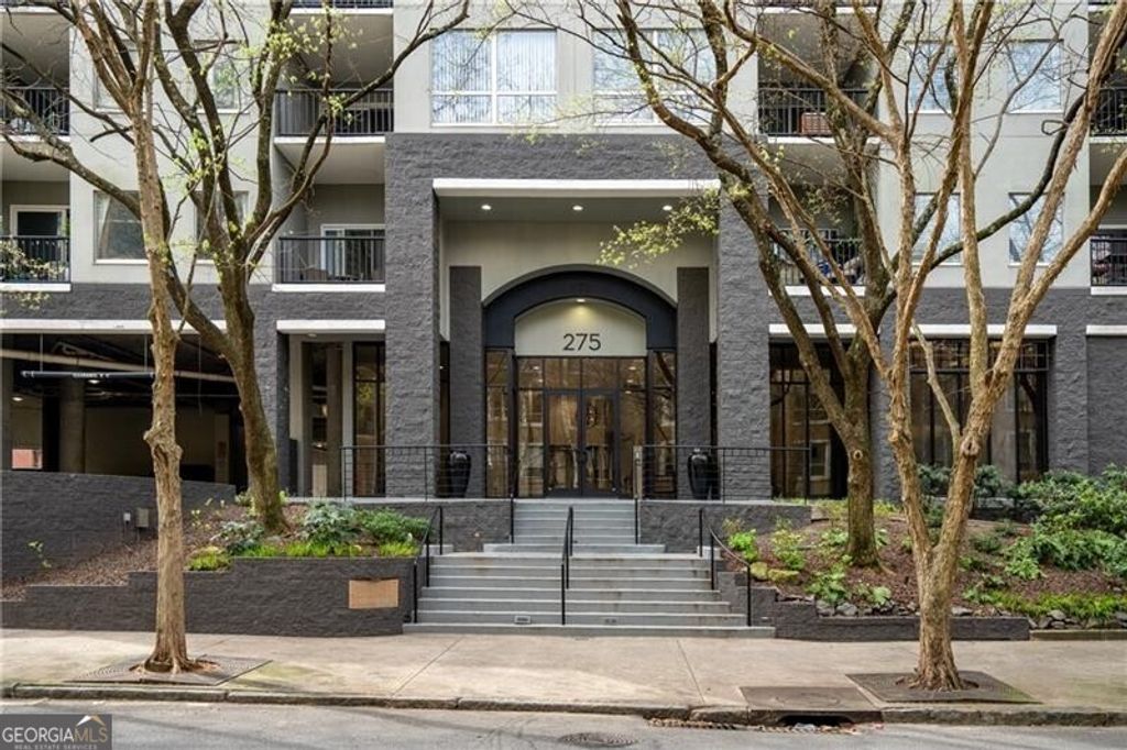 275 13th Street 209, Atlanta, GA 30309