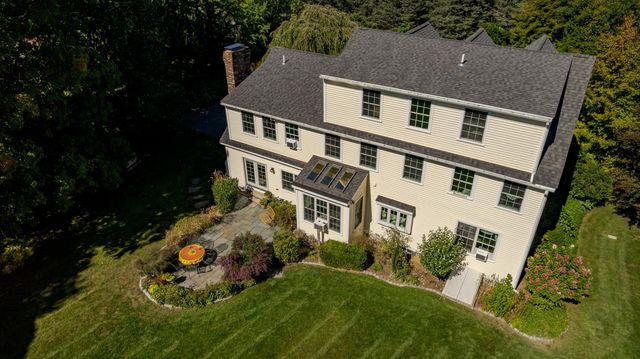 97 Tidewater Farm Road, Stratham, NH 03885