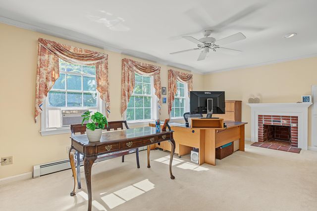 97 Tidewater Farm Road, Stratham, NH 03885