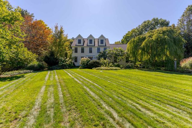 97 Tidewater Farm Road, Stratham, NH 03885