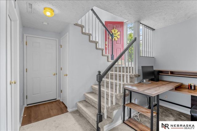 15432 Karloff Circle, Omaha, NE 68138