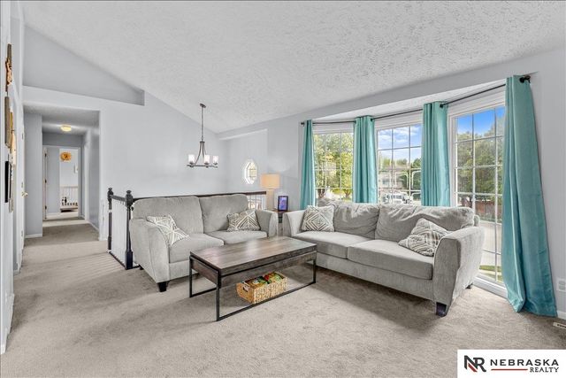 15432 Karloff Circle, Omaha, NE 68138