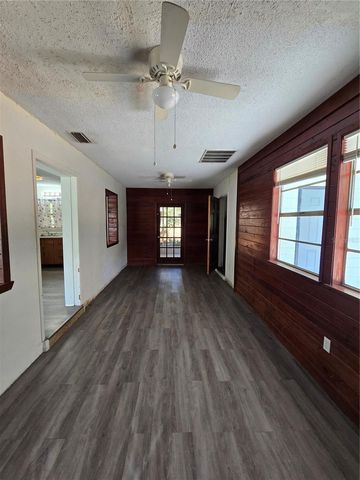 19901 SW RAINBOW LAKES BOULEVARD, Dunnellon, FL 34431