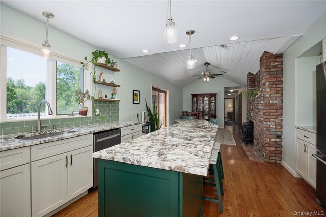 125 Smith Road, Pleasant Valley, NY 12569