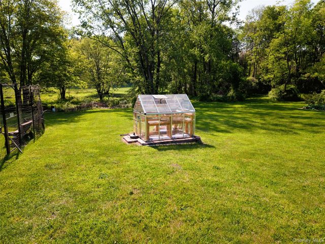 125 Smith Road, Pleasant Valley, NY 12569