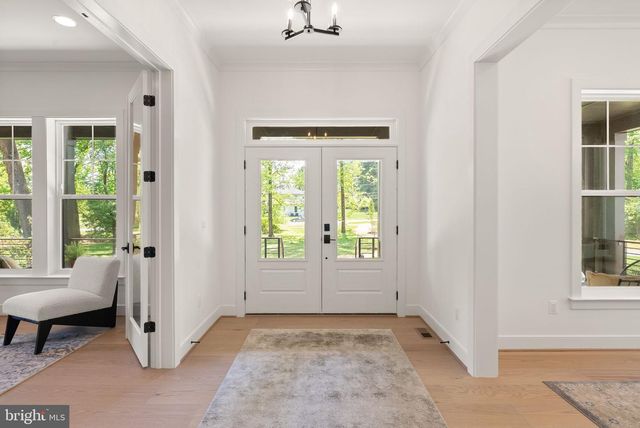 7215 BARNETT RD, Bethesda, MD 20817