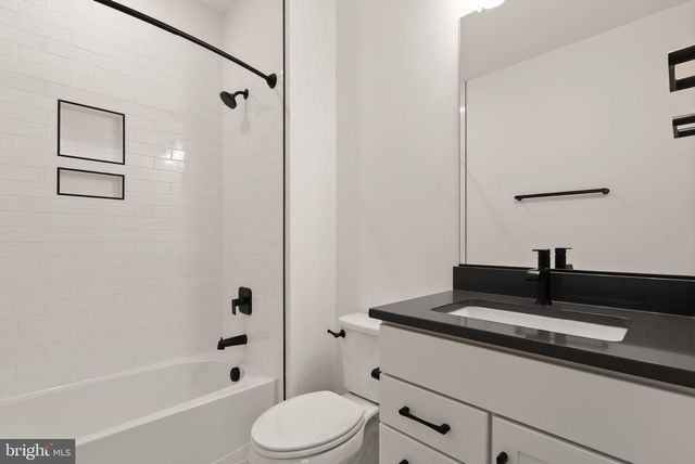7215 BARNETT RD, Bethesda, MD 20817