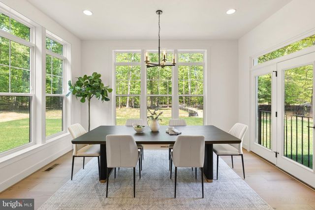 7215 BARNETT RD, Bethesda, MD 20817