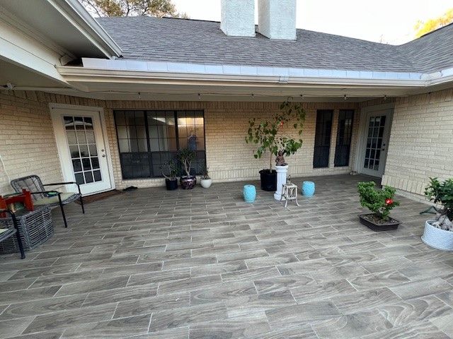 1305 Stonecreek Court, Garland, TX 75043