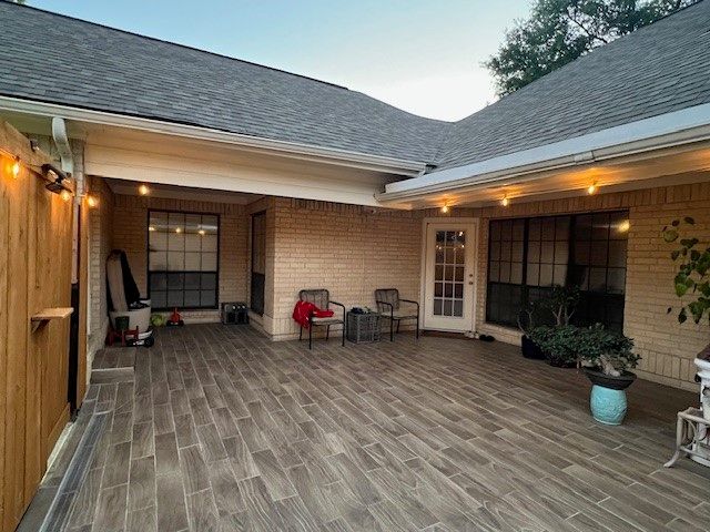 1305 Stonecreek Court, Garland, TX 75043