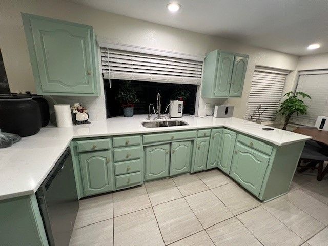 1305 Stonecreek Court, Garland, TX 75043