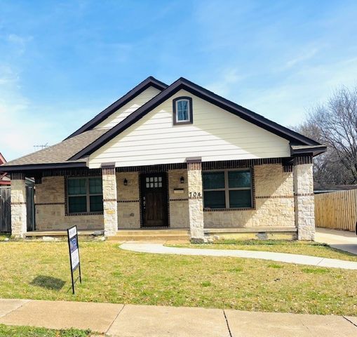 704 S Clinton Avenue, Dallas, TX 75208