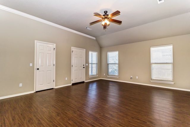 7393 Brooklyn Avenue A, Springdale, AR 72762