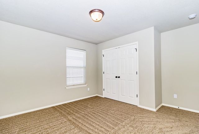 7393 Brooklyn Avenue A, Springdale, AR 72762