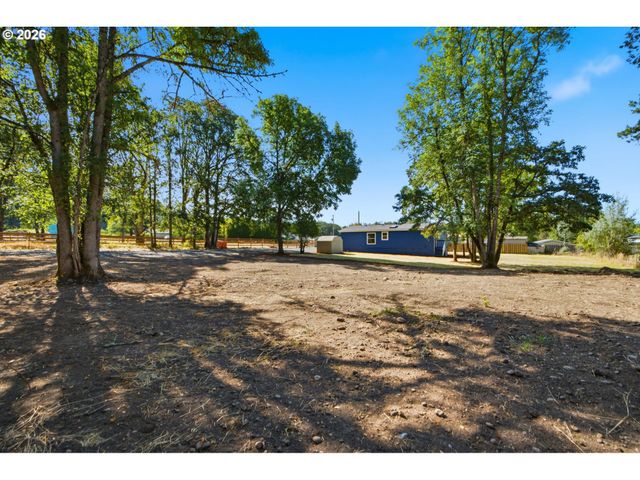 30581 Se HIGHWAY 211, Eagle Creek, OR 97022