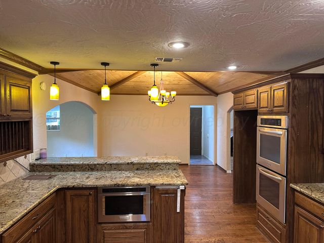 13 DELLWOOD Lane, Canyon, TX 79015