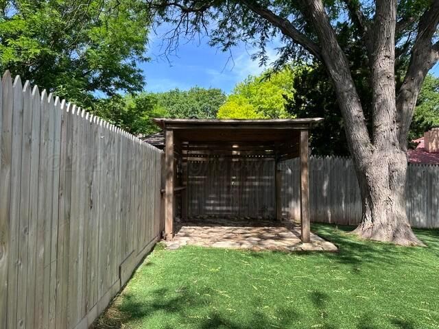 13 DELLWOOD Lane, Canyon, TX 79015