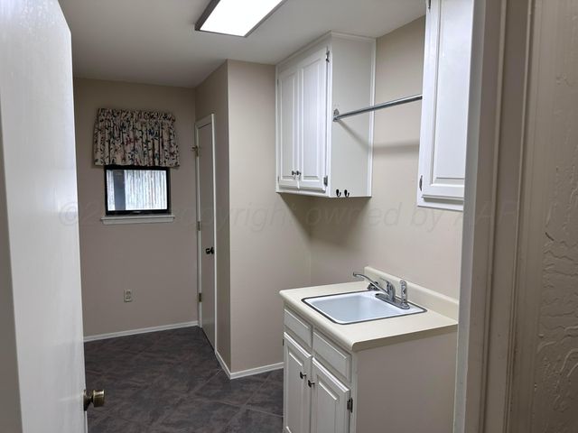 13 DELLWOOD Lane, Canyon, TX 79015