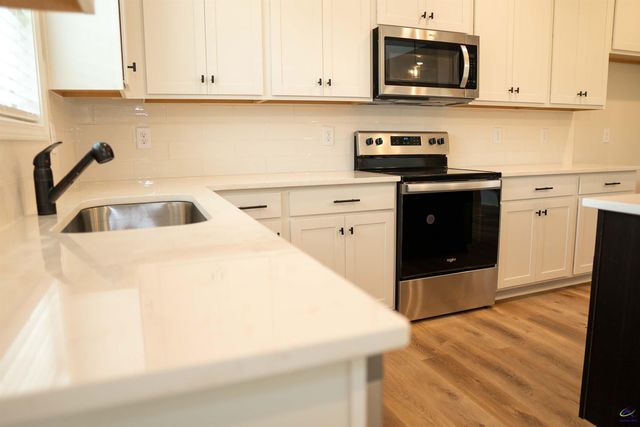 126 Bluecoat Trail, Byron, GA 31008