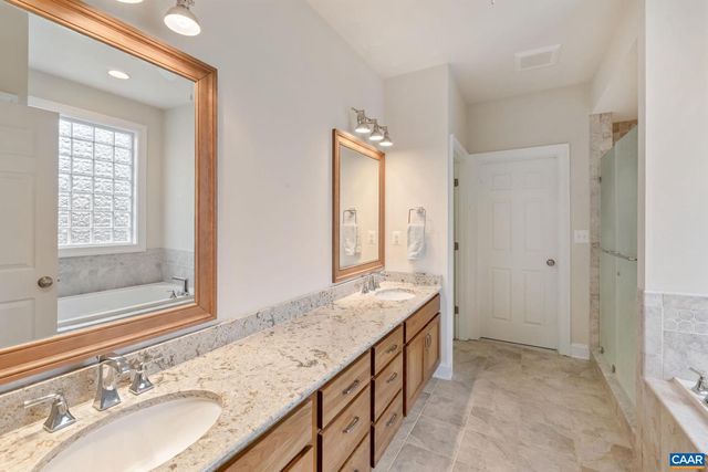 3 FOREST CT, Zion Crossroads, VA 22942