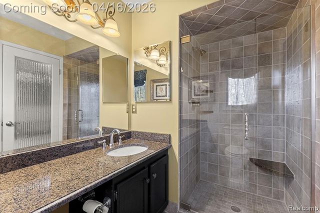 6482 Denton Court, Troy, MI 48098