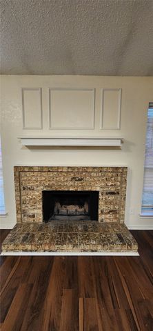 200 Seagull Court, Irving, TX 75060