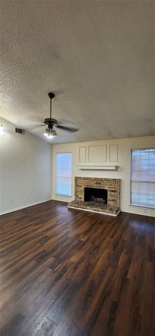200 Seagull Court, Irving, TX 75060