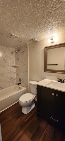 200 Seagull Court, Irving, TX 75060