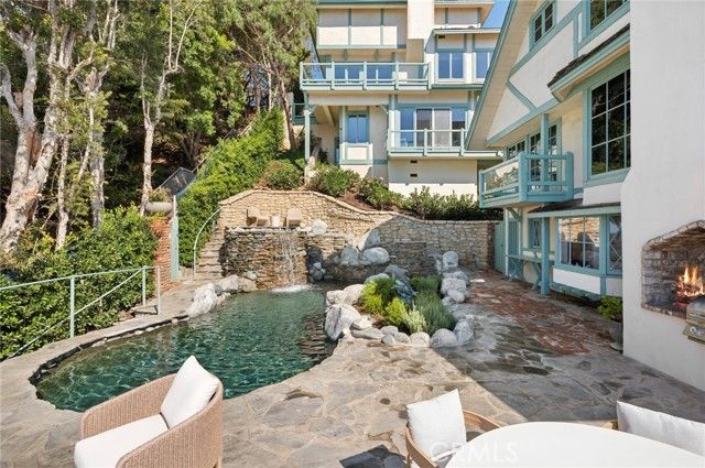 31971 Coast Highway, Laguna Beach, CA 92651